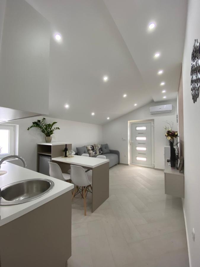 Mavalux Apartments Tivat Ngoại thất bức ảnh