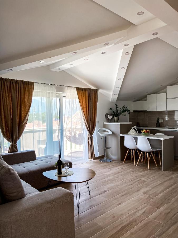 Mavalux Apartments Tivat Ngoại thất bức ảnh