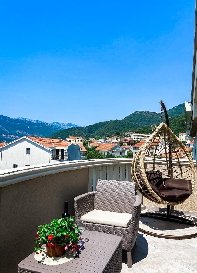 Mavalux Apartments Tivat Ngoại thất bức ảnh