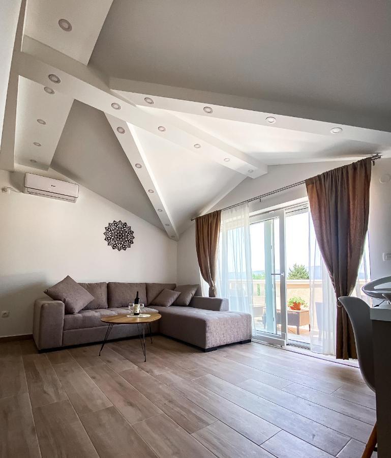 Mavalux Apartments Tivat Ngoại thất bức ảnh