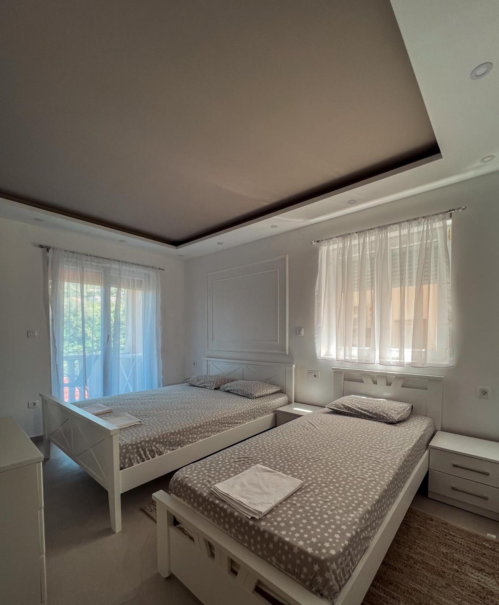 Mavalux Apartments Tivat Ngoại thất bức ảnh